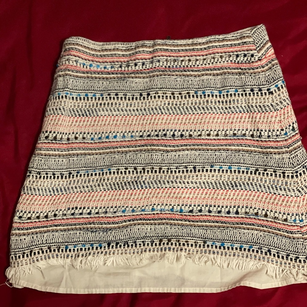 Loft mini skirt